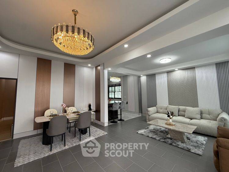 picture 3-BR House close to East Pattaya (ID 2428774) - 1/12