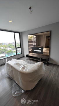 3-BR Condo at Ideo Mobi Sukhumvit 40 near BTS Ekkamai (ID 2099990)