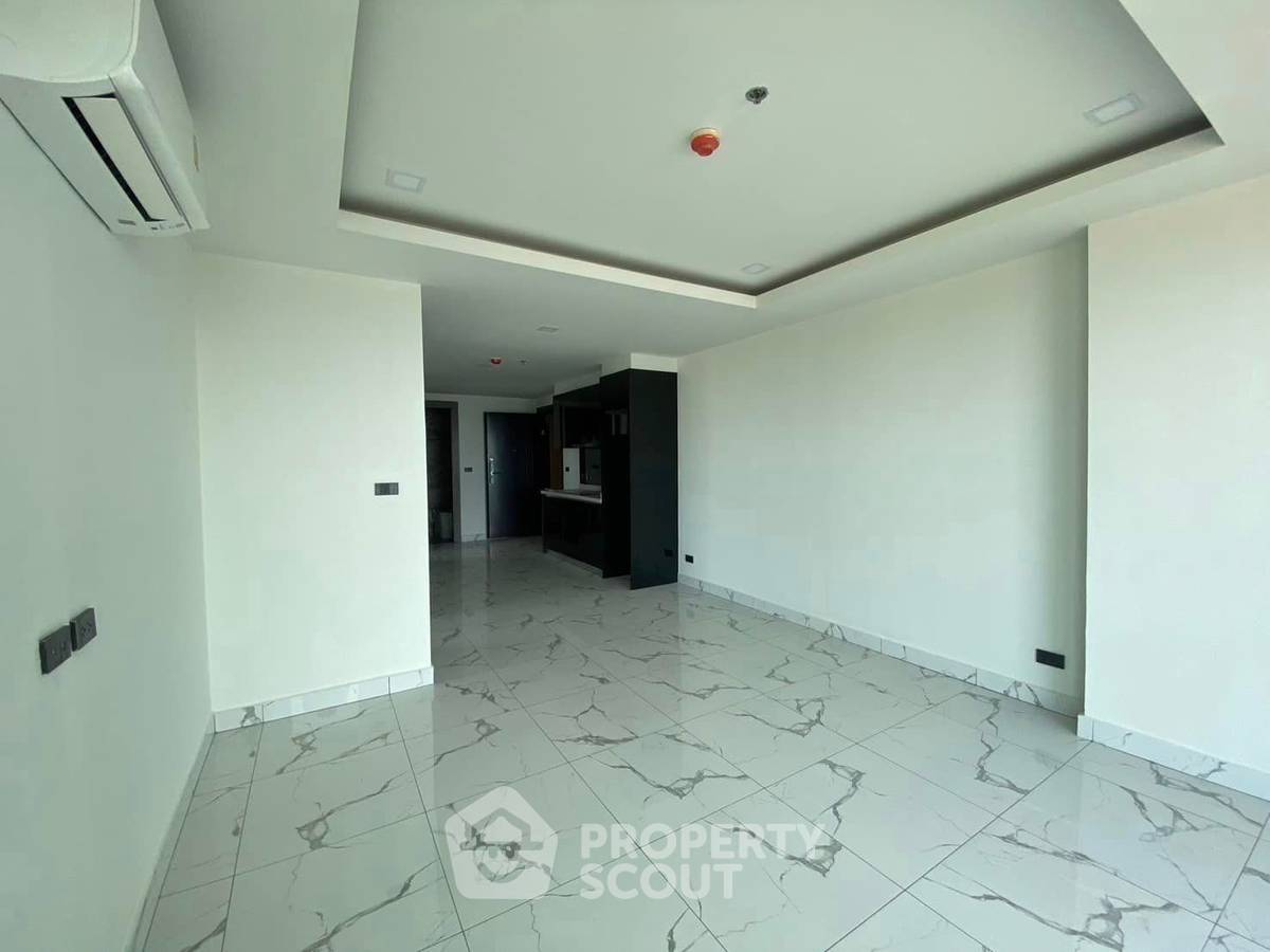 picture 2-BR Condo at Arcadia Millennium Tower close to Pattaya South (ID 1537923) - 8/13