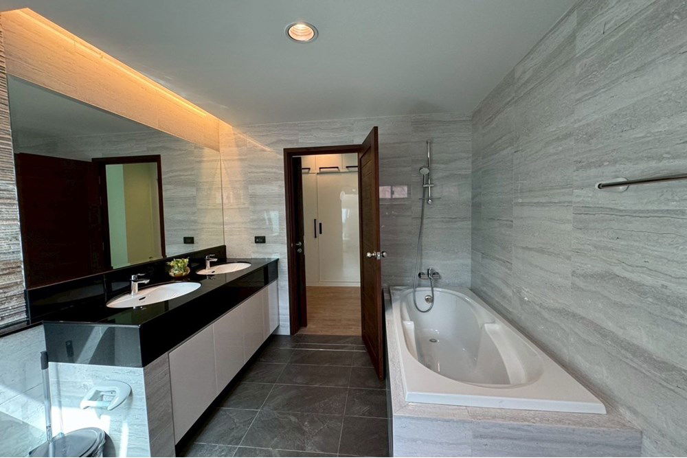 รูป [920611001-410] วิลล่าสุดหรูในพัทยา: สงบ ใกล้สนามบินอู่ตะเภา - รูปที่ 16/25