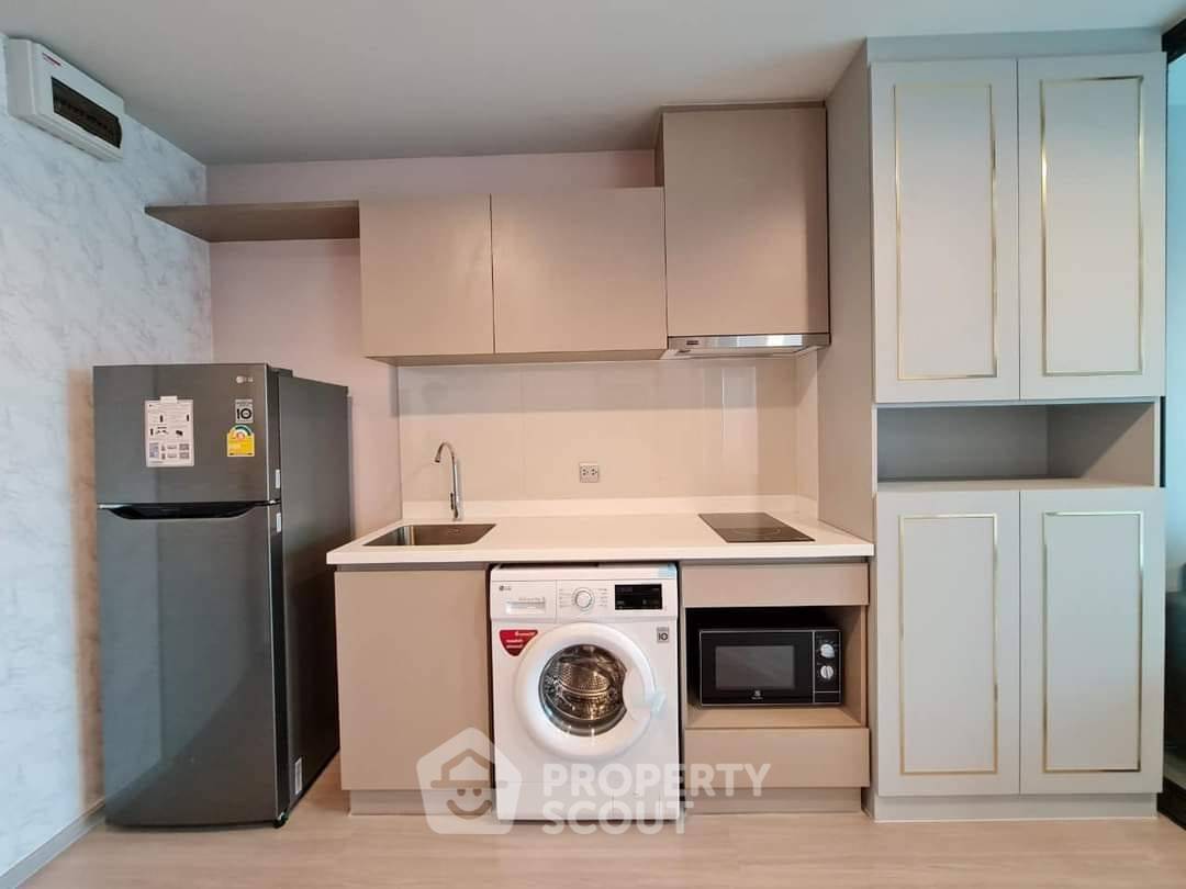 picture 1-BR Condo at Life Ladprao near BTS Ha Yaek Lat Phrao (ID 1797464) - 3/10