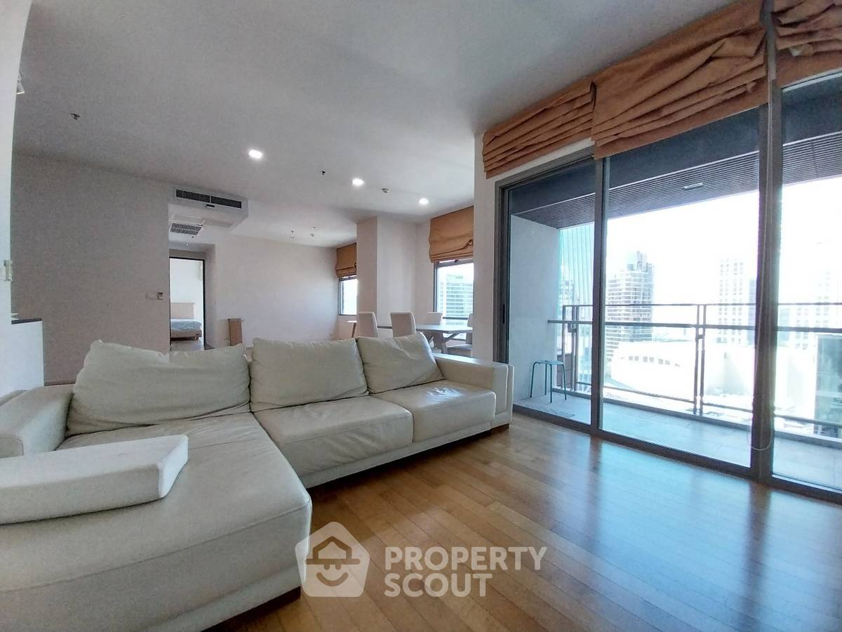 picture 2-BR Condo at The Madison near BTS Phrom Phong (ID 2070485) - 3/20
