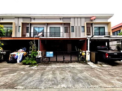 ทาวน์โฮม เขตประเวศ : B00251 ขายทาวน์เฮ้าส์ เดอะ คอนเนค สวนหลวง-อ่อนนุช เฉลิมพระเกียรติ ร. 9 กรุงเทพมหานคร