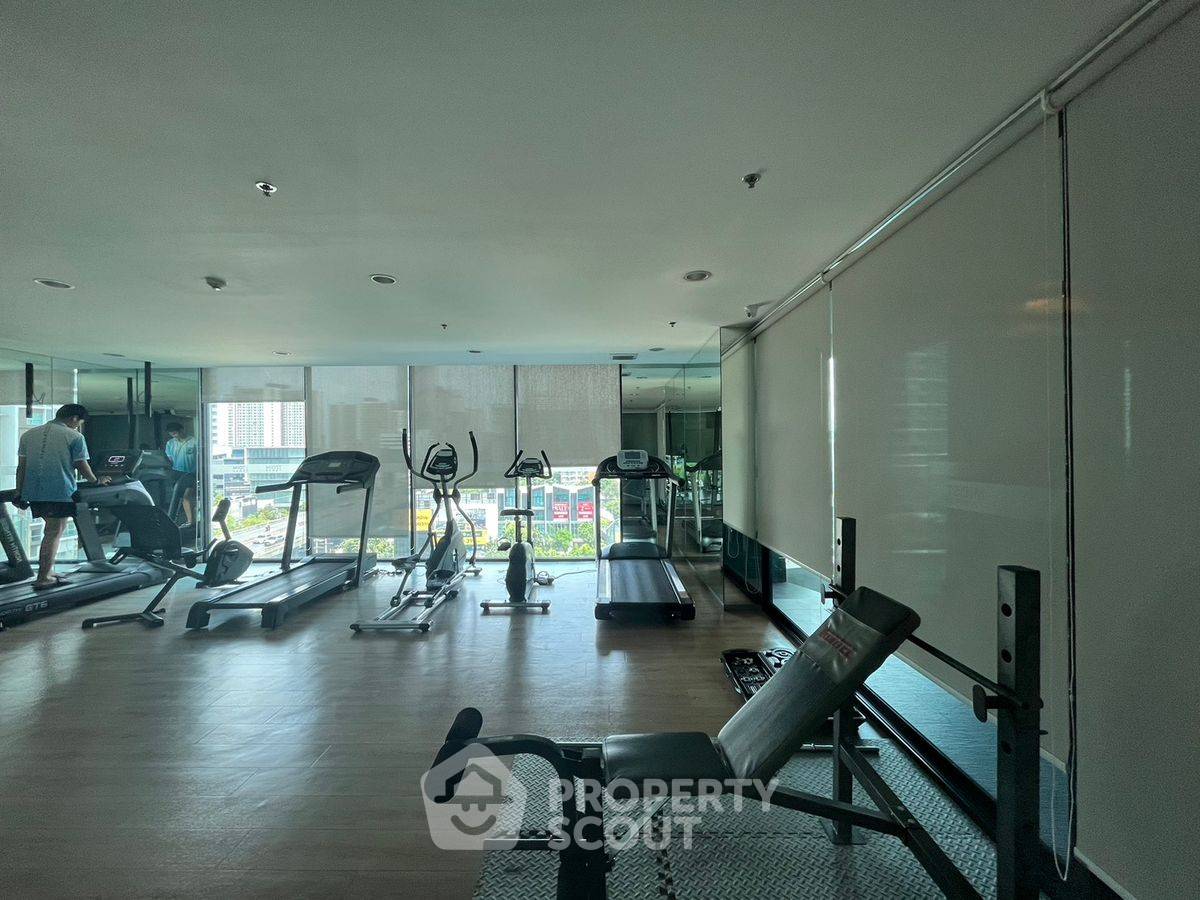picture 1-BR Condo at Condolette Midst Rama 9 near MRT Phra Ram 9 (ID 2134857) - 16/19