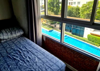 คอนโด เมืองเชียงใหม่ เชียงใหม่ : ขาย ดีคอนโดนิม   วิวสระ   เดินไปเซ็นเฟสชม.400ม.