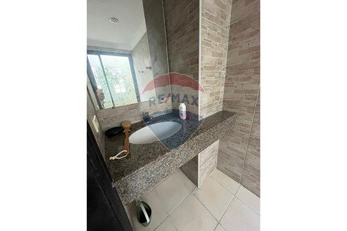 picture [920011003-100] Charming 3-BR Home with Pool in Hua Hin for Sale! - 117/119