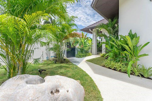 รูป [920611001-379] วิลล่าหรูใหม่ ใกล้ถนนสุขุมวิท พัทยา ทำเลดี ใกล้โรงเรียนนานาชาติ - รูปที่ 4/90