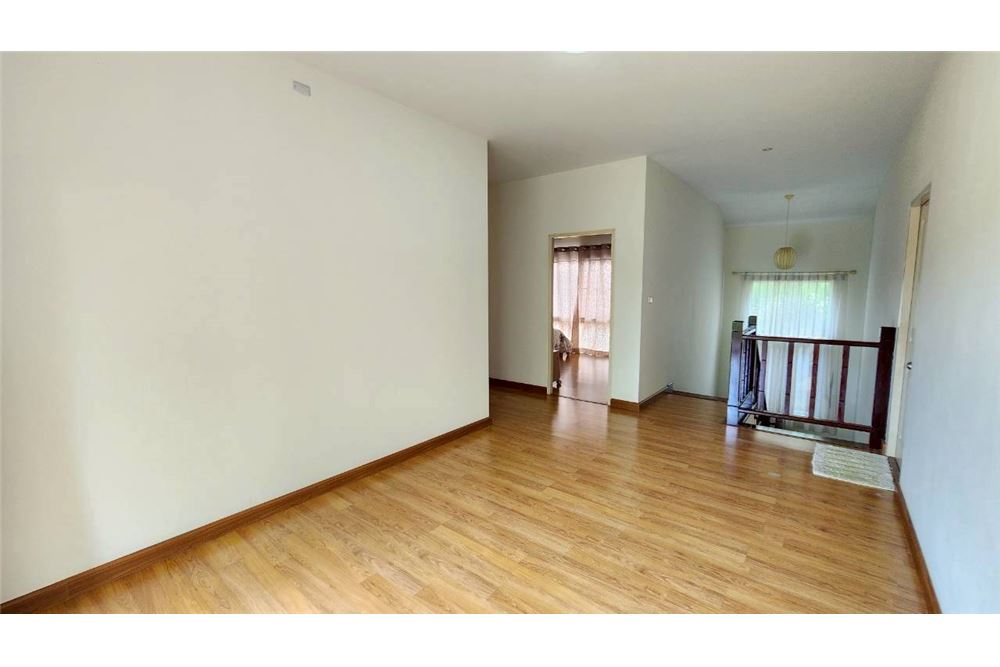 รูป [92001012-110] ขายบ้านเดี่ยว 2 ชั้น โครงการติดทะเล ชลบุรี - รูปที่ 32/59