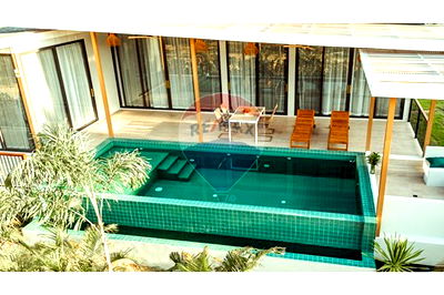 บ้านเดี่ยว สุราษฎร์ธานี : [920621001-41] "วิลล่าหรูภูมิใจเสนอ เกาะพะงัน!"