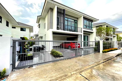 Houses for rent Hua Hin Prachaubkirikhan : [920011003-112] "Luxurious Hua Hin Home: 4 Bed, 4 Bath Rental"