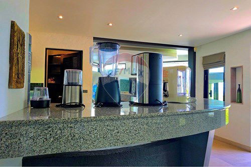 รูป [920121018-311] วิลล่าสระว่ายน้ำ 3 ห้องนอนพร้อมสวนขนาดใหญ่และวิวทะเล ใกล้ ร.ร.นานาชาติ - รูปที่ 40/80