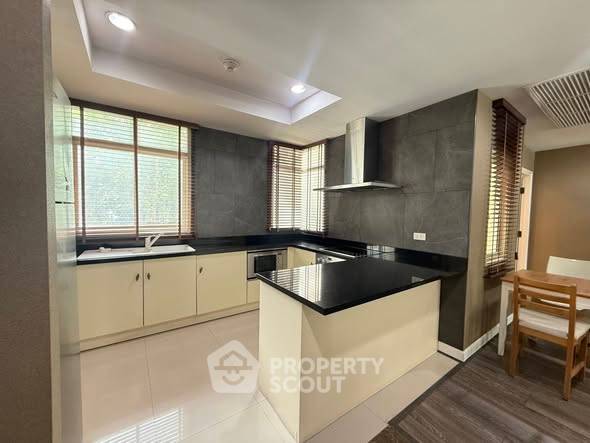 picture 3-BR Condo at Baan Nunthasiri Condominium near MRT Lumphini (ID 2427816) - 4/7