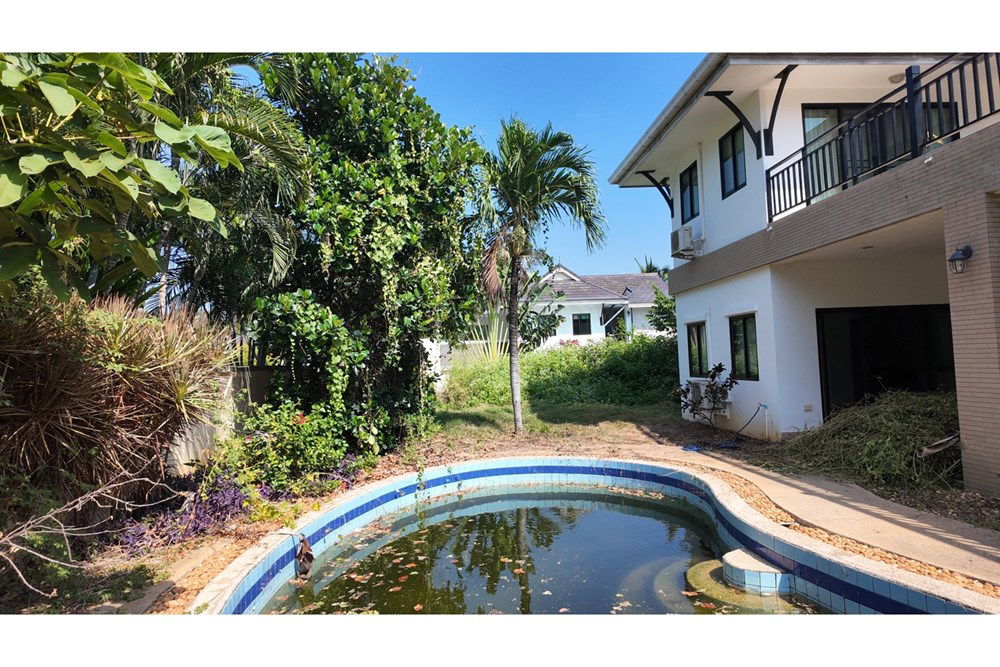 picture [920011003-100] Charming 3-BR Home with Pool in Hua Hin for Sale! - 55/119