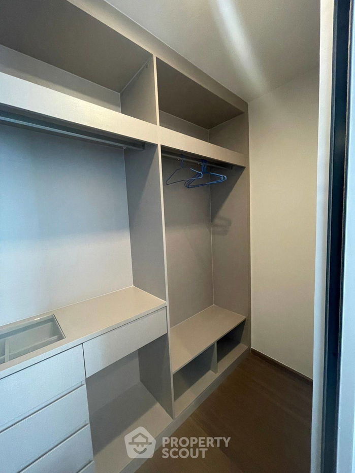 picture 2-BR Condo at Ideo Ratchada-Sutthisan near MRT Ratchadaphisek (ID 2209155) - 3/28