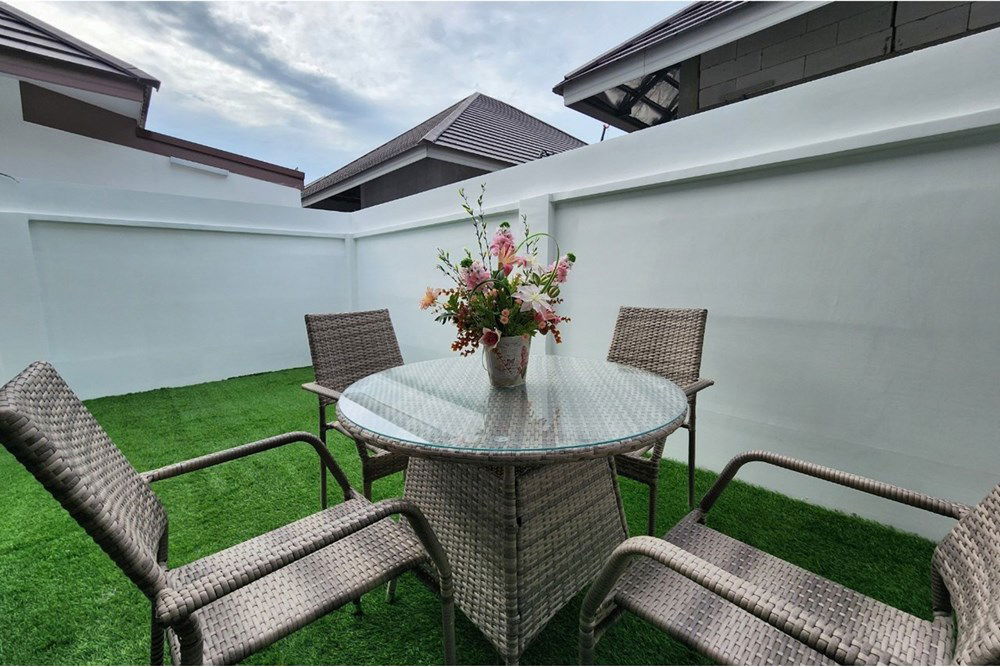 picture [920611001-300] Tranquil Luxury: Huay Yai Home with Pool - 5/80