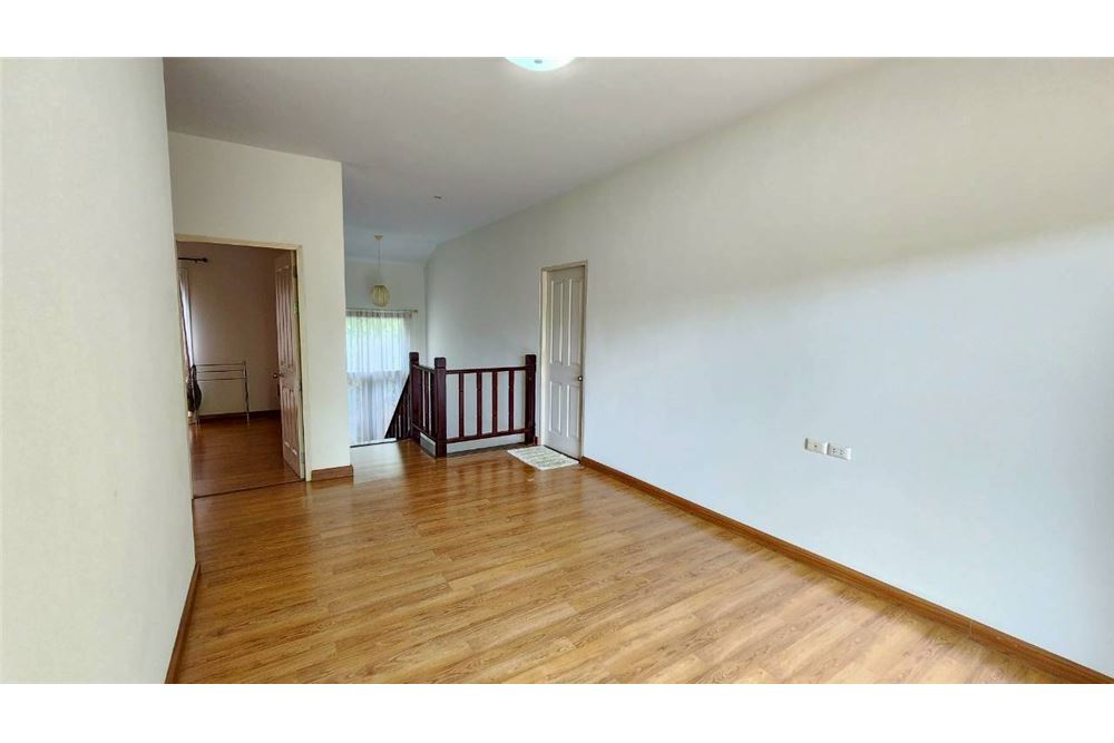 รูป [92001012-110] ขายบ้านเดี่ยว 2 ชั้น โครงการติดทะเล ชลบุรี - รูปที่ 33/59