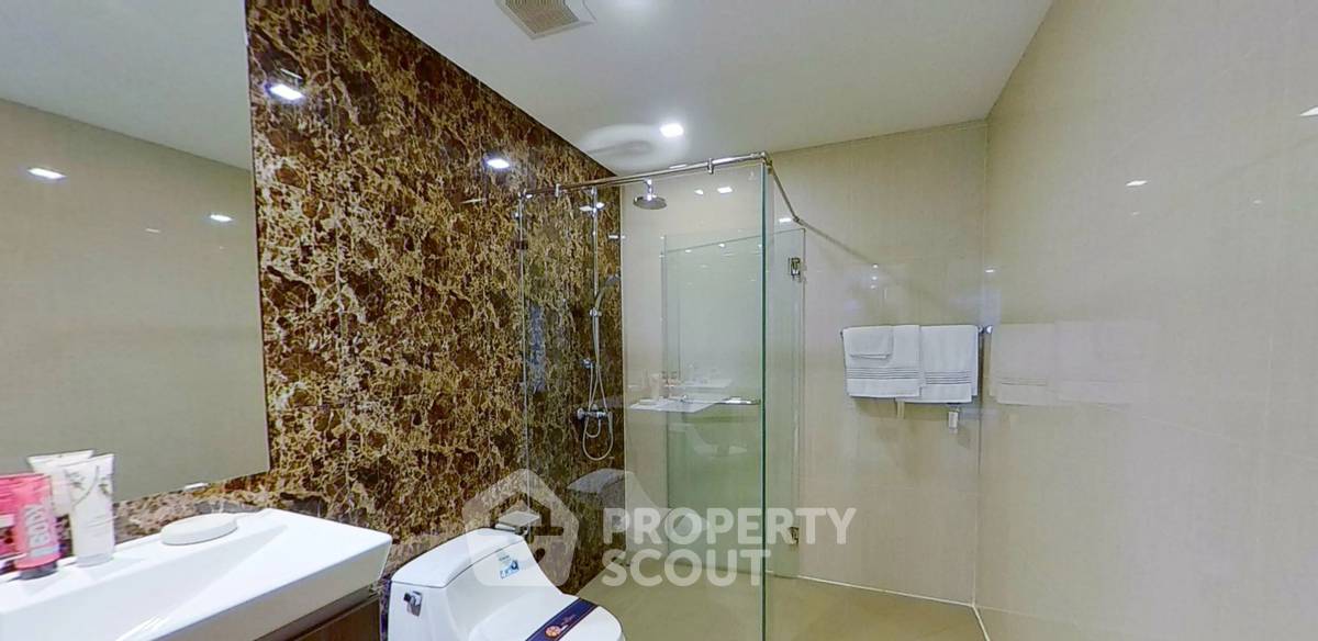 picture 2-BR Condo at The Star Hill Condo Chiangmai in Suthep (ID 2285519) - 4/5