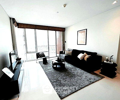 Condos for rent : 2-BR Condo at Fullerton Sukhumvit near BTS Ekkamai (ID 1723500)