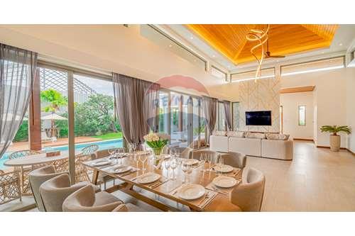 รูป [920491007-6] 4 BEDROOM POOL VILLA IN LAYAN - รูปที่ 15/18