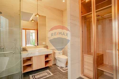 รูป [920491007-6] 4 BEDROOM POOL VILLA IN LAYAN - รูปที่ 10/18