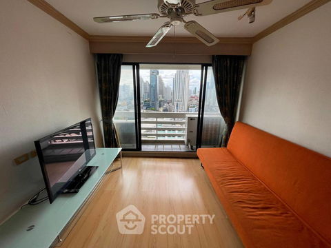 คอนโด 2-ห้องนอน ที่ สุขุมวิท ปาร์ค คอนโดมิเนียม ใกล้ BTS อโศก (ID 2428908)