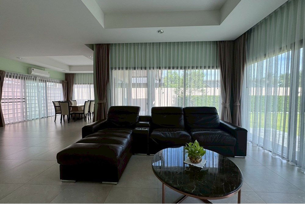 รูป [920611001-410] วิลล่าสุดหรูในพัทยา: สงบ ใกล้สนามบินอู่ตะเภา - รูปที่ 6/25