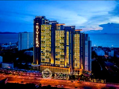 Condos for sale : 2-BR Condo at The Riviera Jomtien close to Jomtien Beach (ID 2427894)