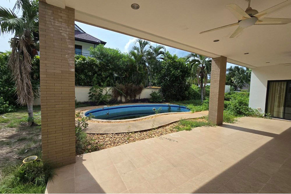picture [920011003-100] Charming 3-BR Home with Pool in Hua Hin for Sale! - 77/119