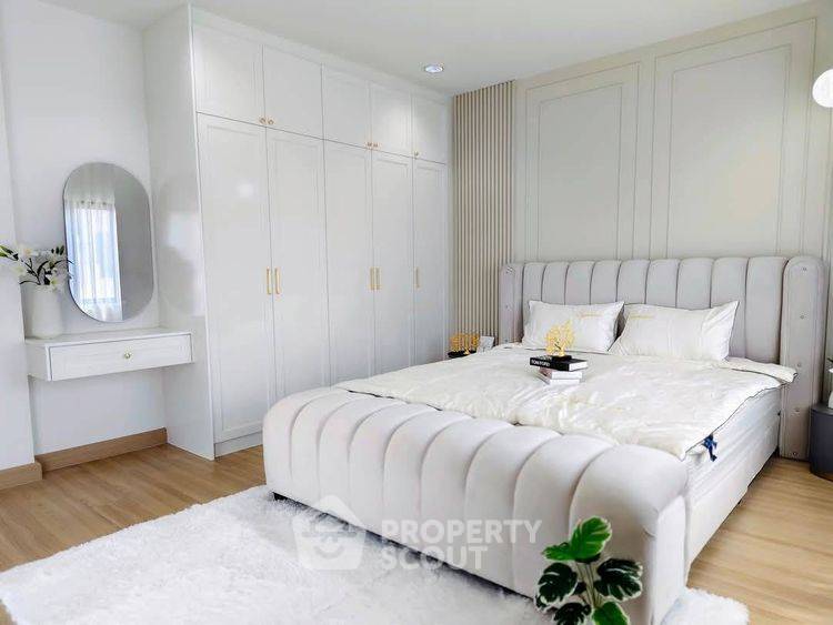 picture 3-BR House in Takhian Tia (ID 2426552) - 9/17