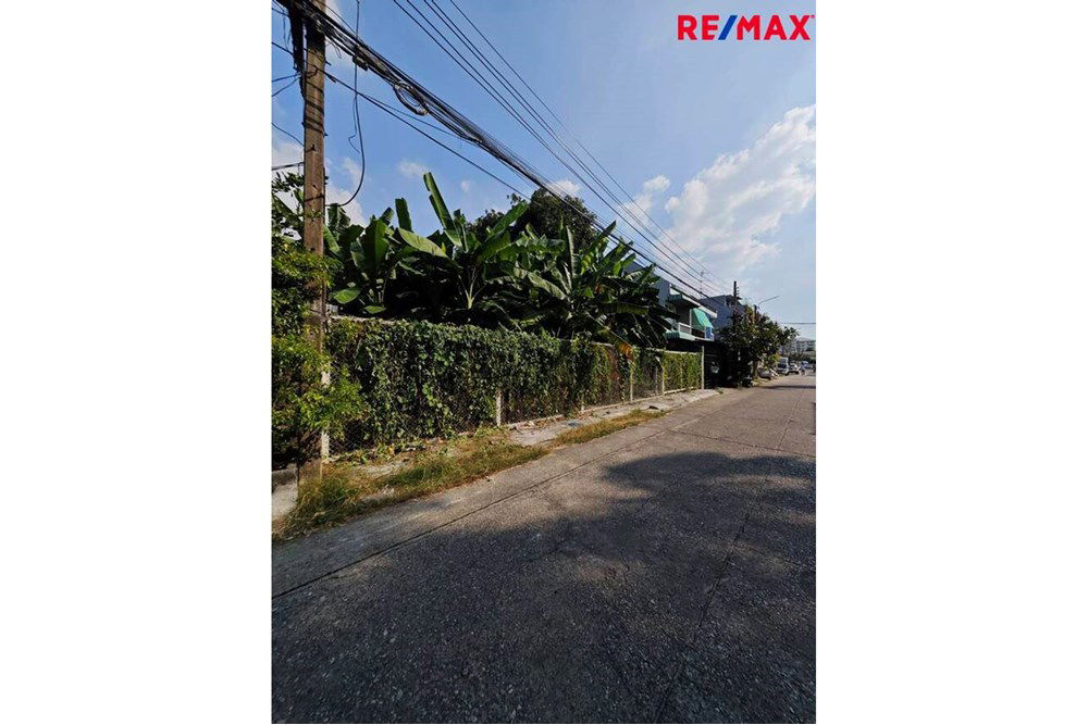 รูป [920091051-64] ขายด่วน ที่ดิน 96 ตารางวา เสนานิคม1 - รูปที่ 10/10