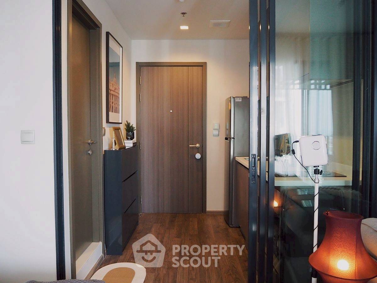 picture Studio Condo at Life Ladprao Valley near BTS Ha Yaek Lat Phrao (ID 2362607) - 12/18