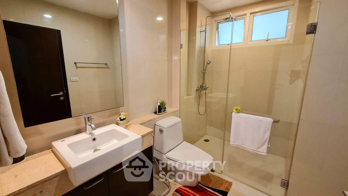 picture 5-BR Condo at Piyathip Place near BTS Phrom Phong (ID 2369150) - 14/25