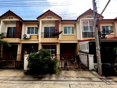 ทาวน์โฮม เซฟวัน โก ศรีสมาน : B00804 ขายทาวน์เฮ้าส์ หมู่บ้านพิศาล 2 แขวงทับยาว เขตลาดกระบัง กรุงเทพมหานคร