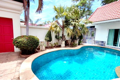 Houses for sale Bang Lamung Chonburi : [920311045-17] View Talay Villas Jomtain House in Project