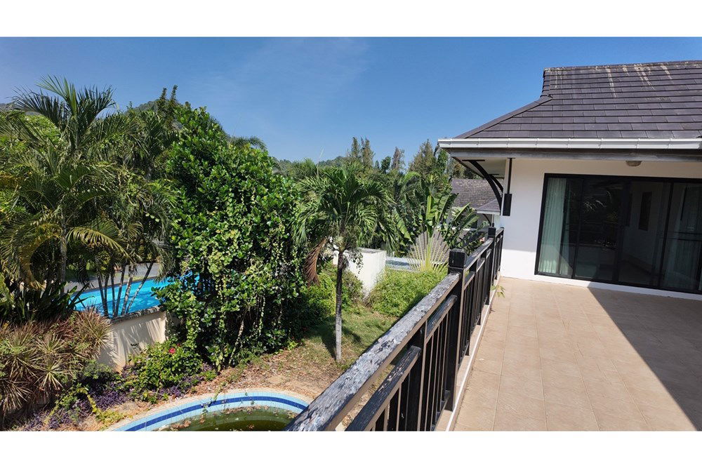 picture [920011003-100] Charming 3-BR Home with Pool in Hua Hin for Sale! - 43/119