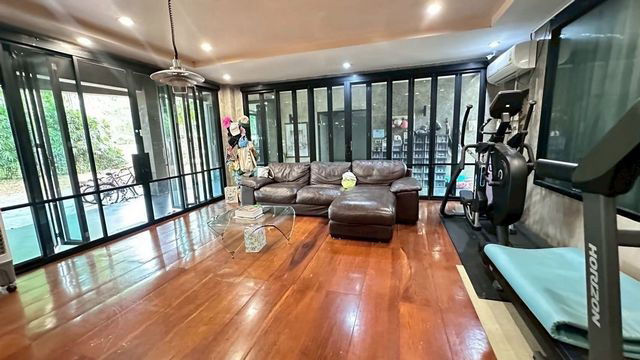 picture Land for sale, 5 rai with 3 houses, owner selling, Kalasin - 8/29