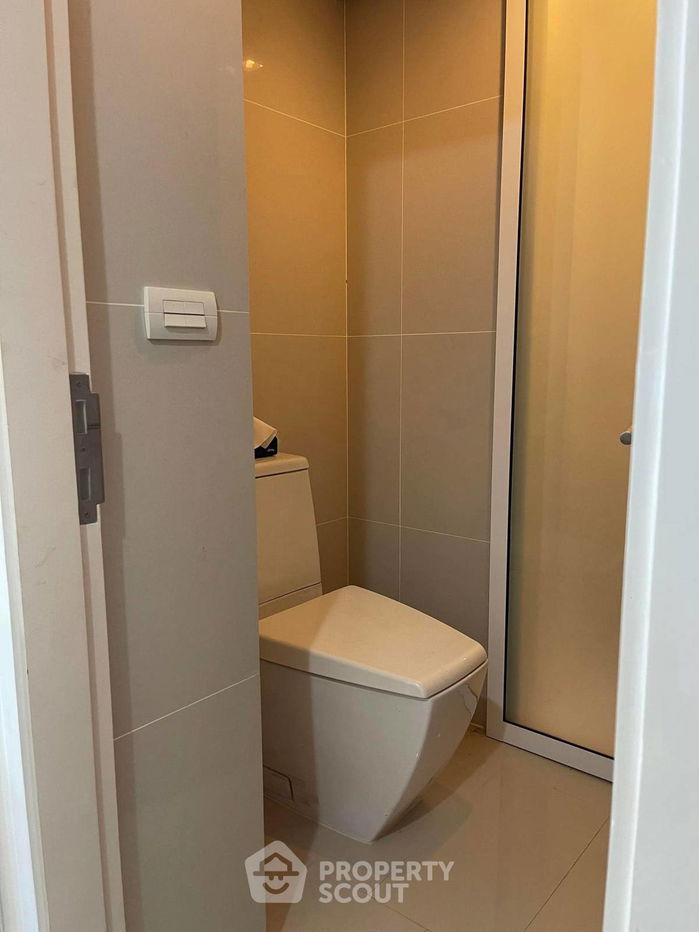 รูป คอนโด 1-ห้องนอน ที่ ริธึ่ม สุขุมวิท 50 ใกล้ BTS อ่อนนุช (ID 2326732) - รูปที่ 9/20