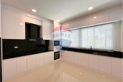 รูป [920471006-145] Single-storey fully furnished home with a private pool for sale - รูปที่ 11/41