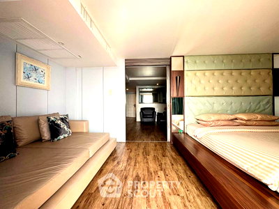 Condos for rent Thai Watsadu South Pattaya : 1-BR Condo at Nova Ocean View Condominium close to Phratamnak (ID 2202163)