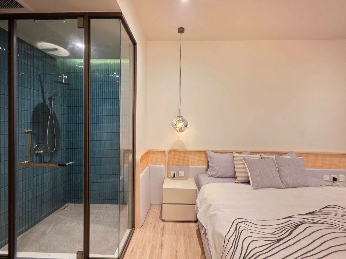 picture Arom Wongamat for Rent, Luxury Beachfront Condo in North Pattaya - Fully Furnished with Sea View - 3/22