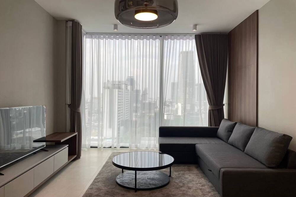 picture Sale with tenant ! Pet friendly ! North Facing, high floor 15+, Modern classic style! Code C20230104613..Tait Sathorn 12, 1 bed, 1 bath, Special Deal! - 3/10