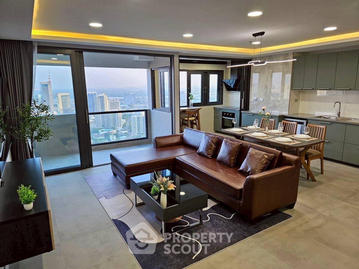 picture 3-BR Condo at The Waterford Diamond Tower Sukhumvit near BTS Phrom Phong (ID 2090287) - 3/16