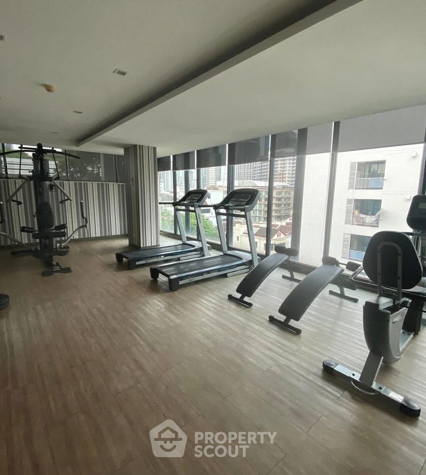 รูป คอนโด 1-ห้องนอน ที่ โซซิโอ ร่วมฤดี ใกล้ BTS นานา (ID 2400186) - รูปที่ 16/17