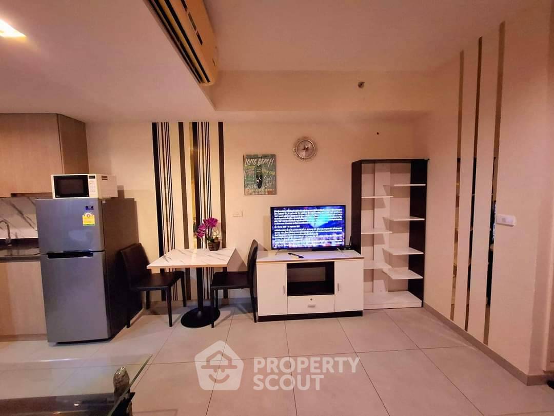 picture 1-BR Condo at Unixx South Pattaya close to Phratamnak (ID 2056135) - 2/14