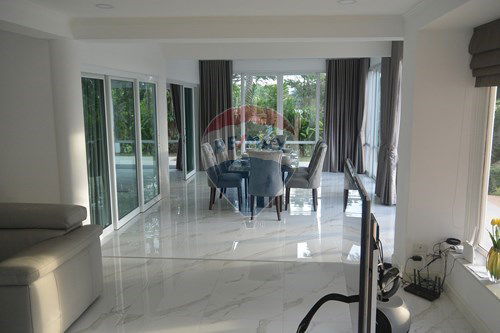 รูป [920471016-166] วิลล่าหรูใน Huay Yai กับสระว่ายน้ำส่วนตัว - รูปที่ 15/50