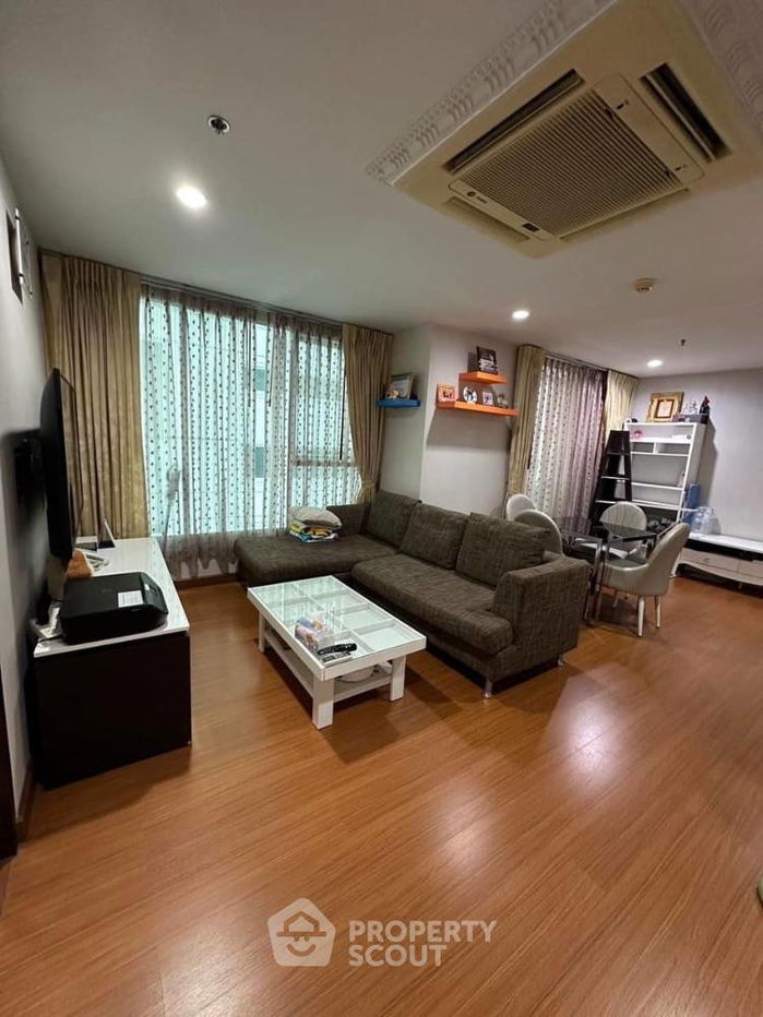 picture 2-BR Condo at Sukhumvit Living Town near MRT Phetchaburi (ID 1954313) - 1/12