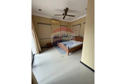 picture [920011003-100] Charming 3-BR Home with Pool in Hua Hin for Sale! - 118/119