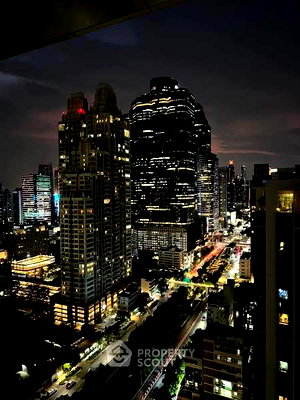 Condos for sale : 1-BR Condo at Nara 9 By Eastern Star near BTS Chong Nonsi (ID 2357609)