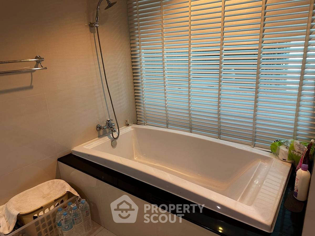 รูป คอนโด 1-ห้องนอน ที่ ดิ แอดเดรส ชิดลม ใกล้ BTS ชิดลม (ID 2057841) - รูปที่ 23/33