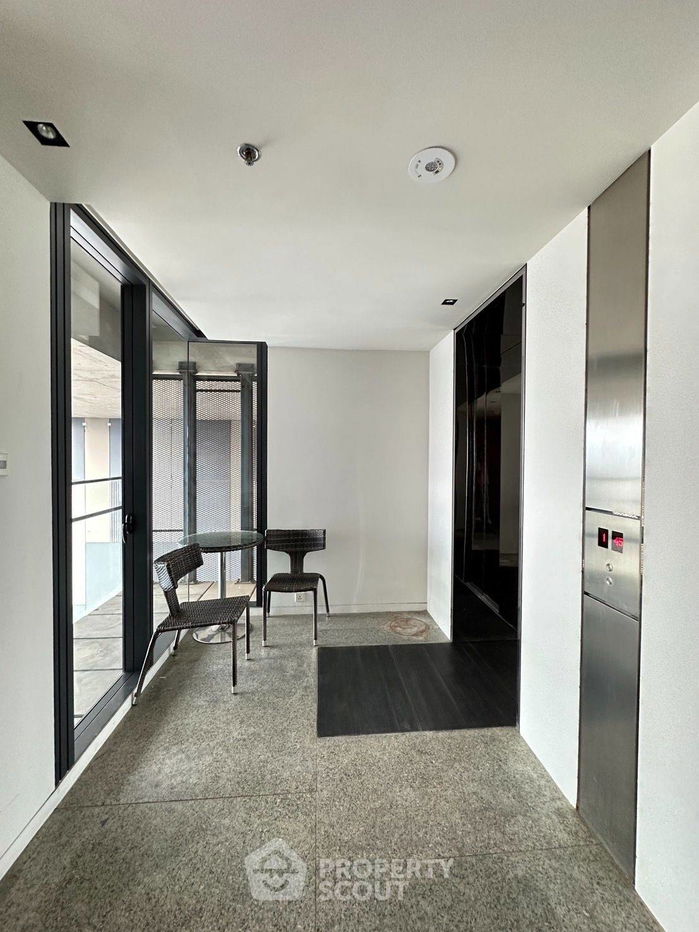 picture 3-BR Condo at The Met Sathorn near BTS Chong Nonsi (ID 2072399) - 7/18